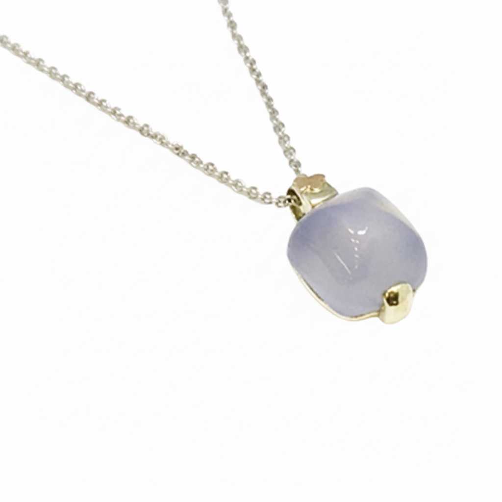Collana "Mangia” Cuspide - media o piccola - in oro e semiprezioso