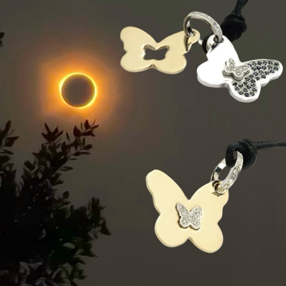 Pendente Eclissi oro, diamanti e zaffiri