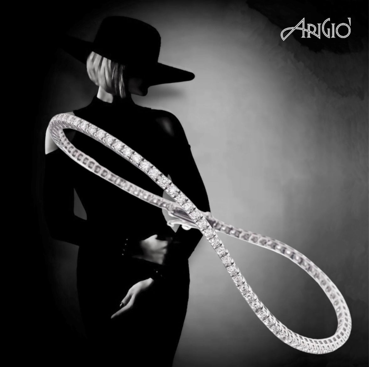T. Bracciale “Tennis”