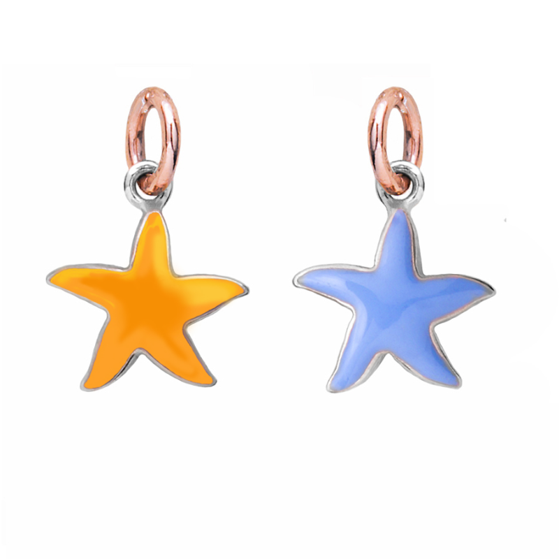 Stellina in argento e oro o in argento oro e smalti.